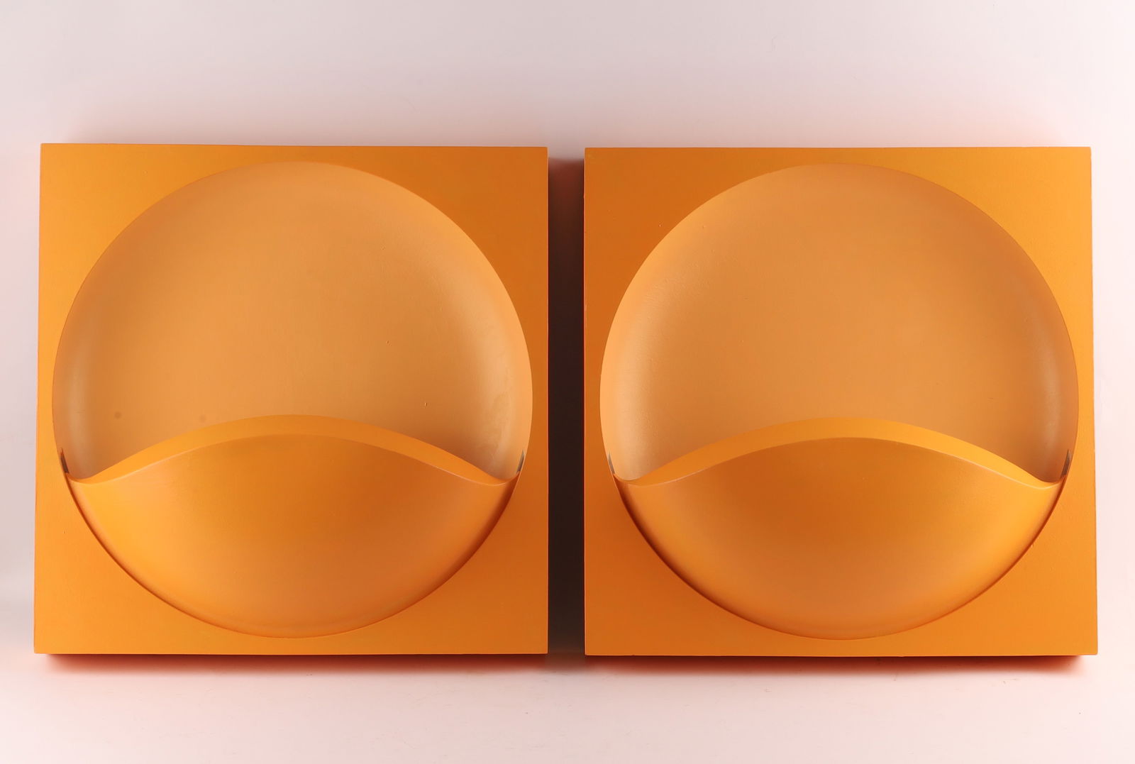 Pair of Mid Century Vintage Space Age Orange Wall Sconces Lamps (1 of 5)