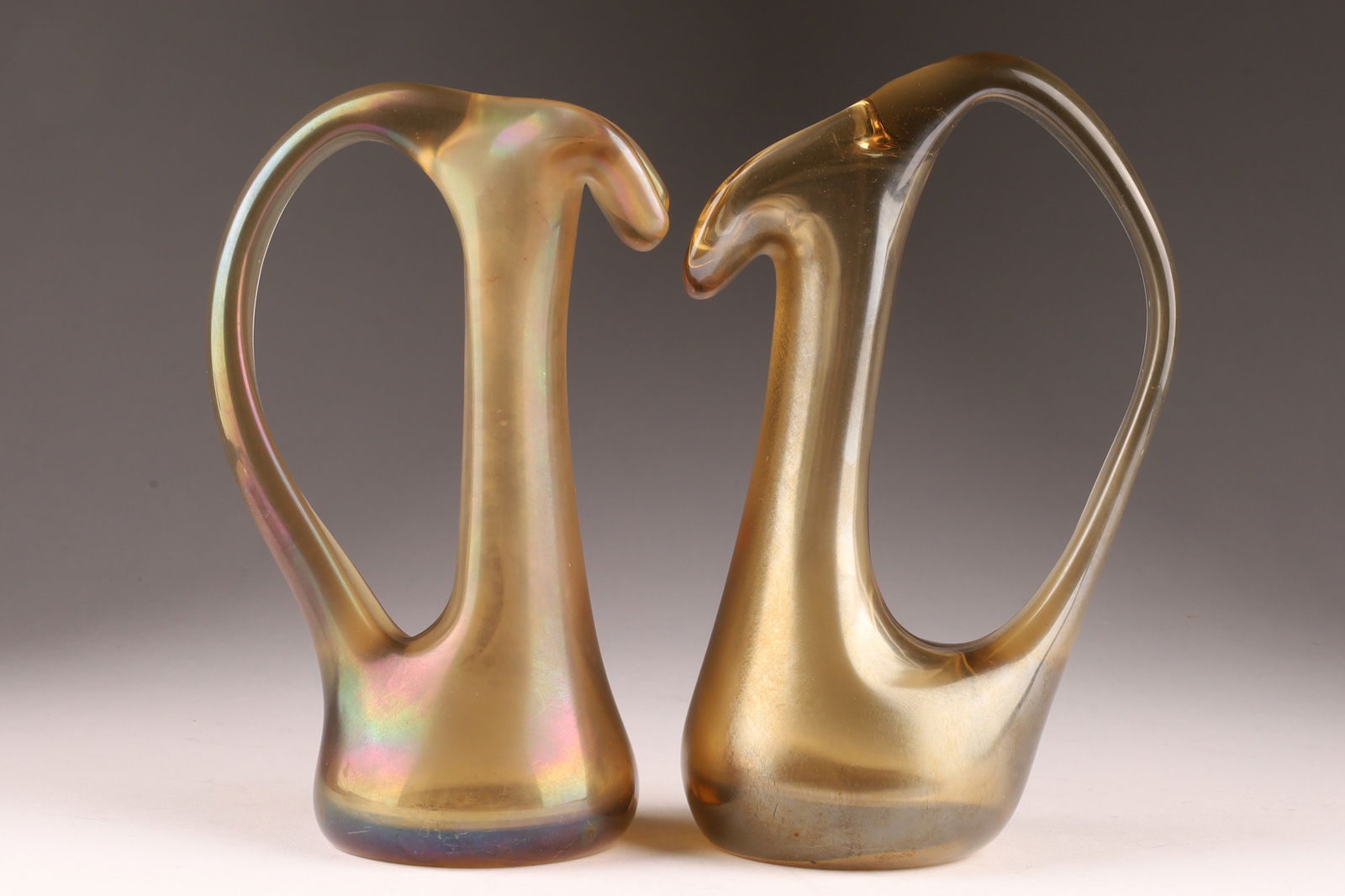 A.VE.M. GIORGIO FERRO Murano 'Anse Volante' Ewers, Pair (1 of 7)