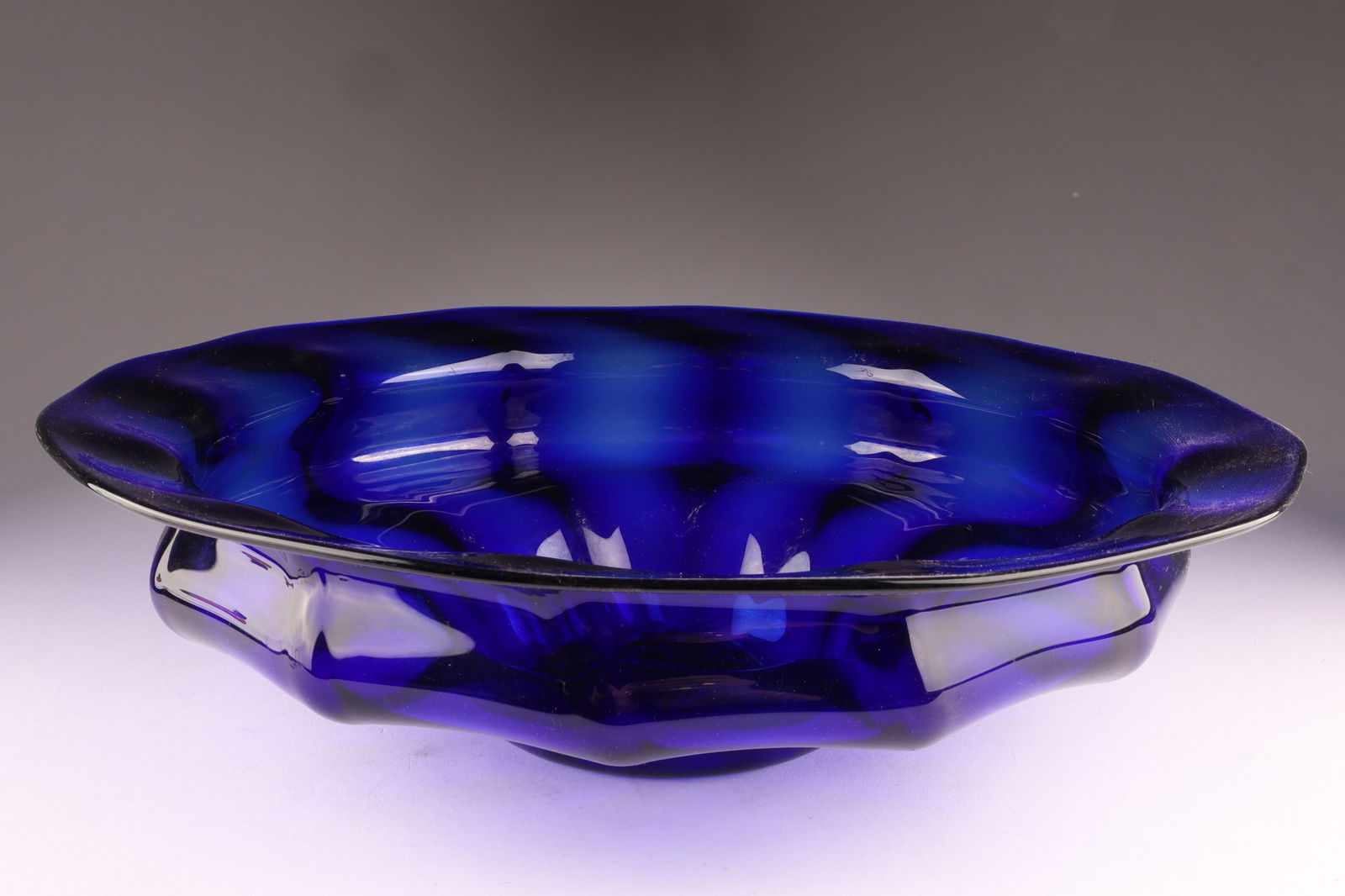 1930s Venetian Art Glass Console Bowl, Cobalt Blue Ruffled (1 of 6)