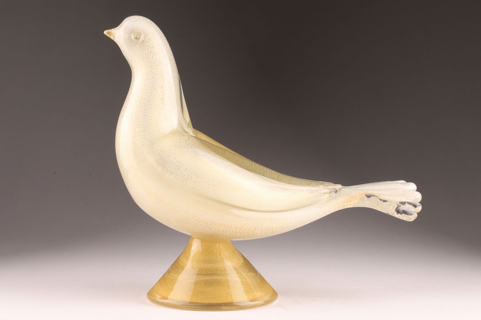 SALVIATI Murano Art Glass Golden Dove Figurine on Pedestal (1 of 7)