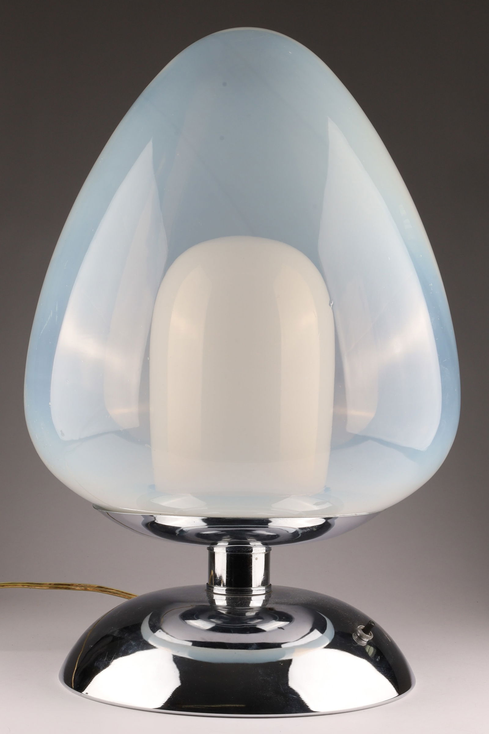 MCM Space Age Goffredo Reggiani Style Glass Egg Chrome Table Lamp (1 of 7)