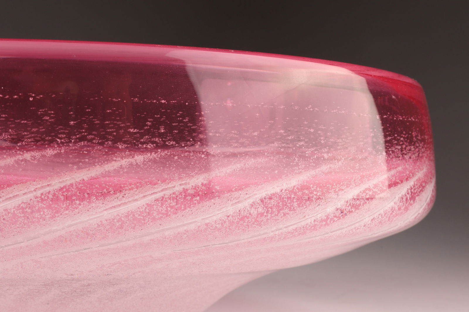 Skrdlovice Czech Pink Swirled Bubble Art Glass Bowl by Ladislav Palecek - 4