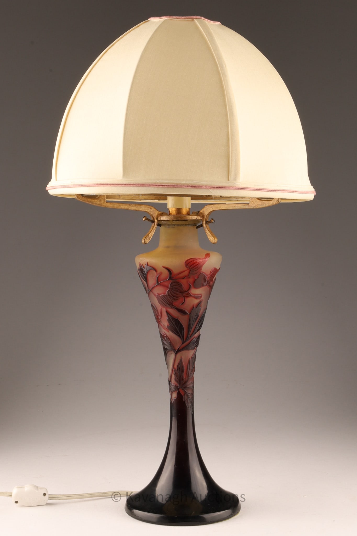 Emile Galle Art Nouveau Bleeding Hearts Glass Lamp: Signed Emile Galle Art Nouveau Bleeding Hearts Overlay and Etched Glass Lamp with original fittings. Etched signature to base. Small chip under rim of fitting. Base measures 11.25 inches H, as a