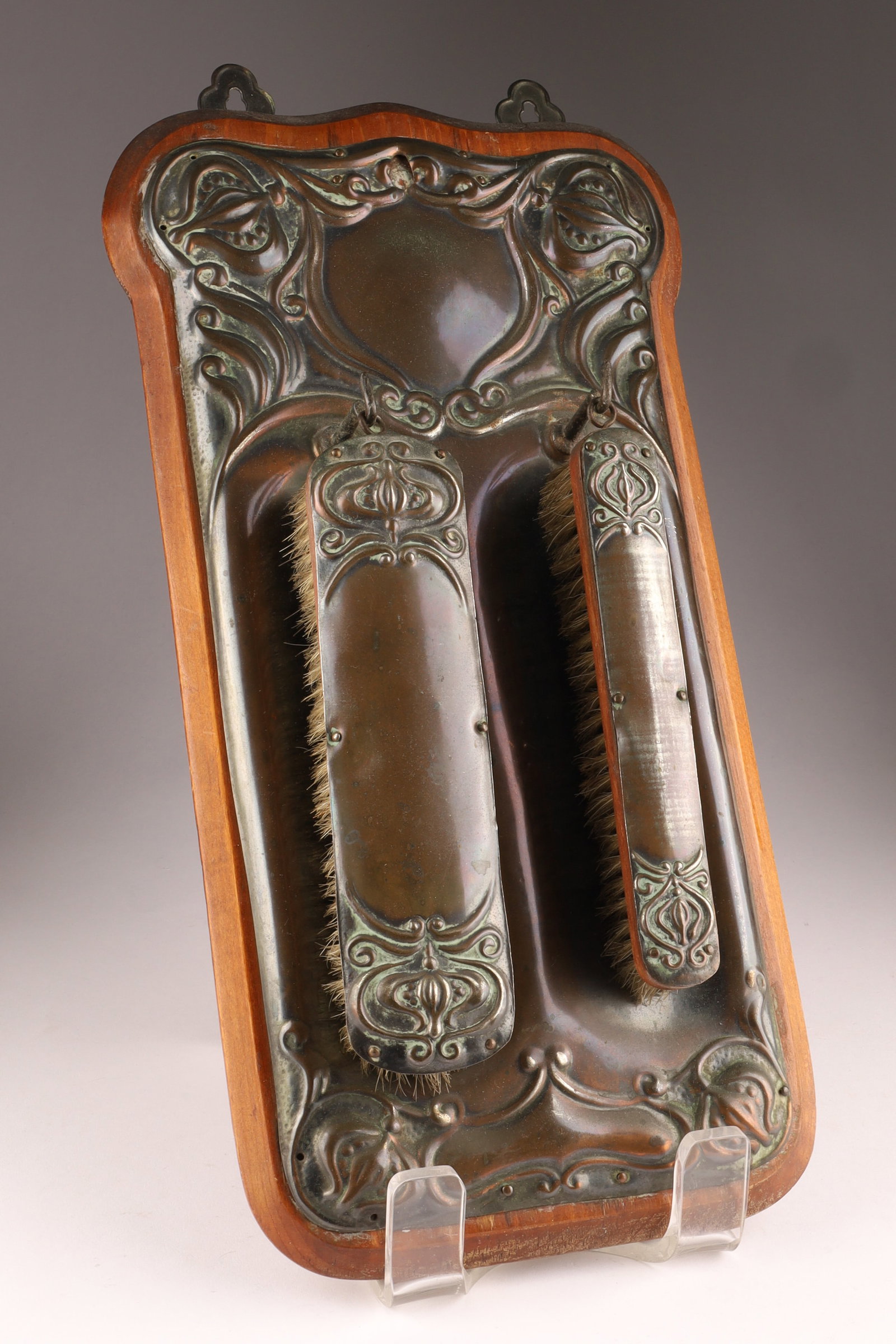 Antique Art Nouveau Copper Repousse Clothes Brush Set c. 1900s. (1 of 5)
