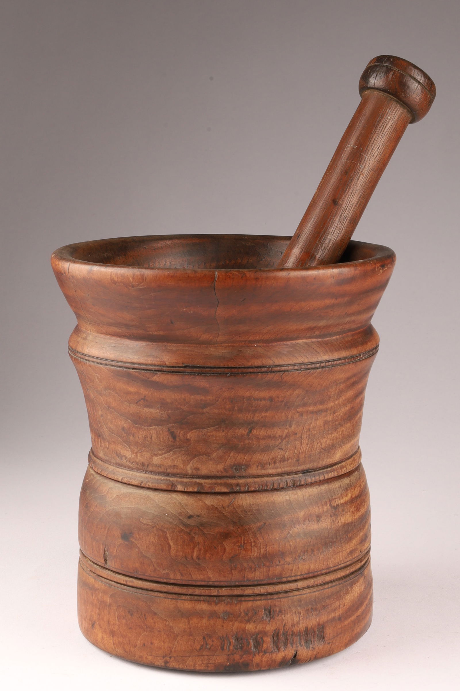 Large Antique 19th C. Treen Wood Carved Mortar and Pestle (1 of 8)