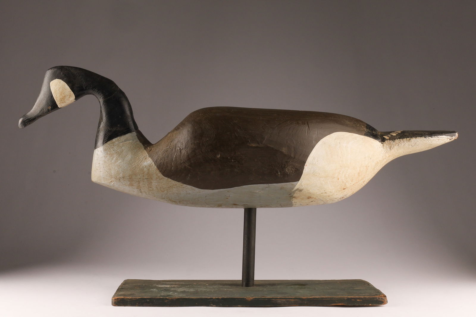 Standing Canada Goose Decoy by Jim Gatreau New Brunswick (1 of 10)