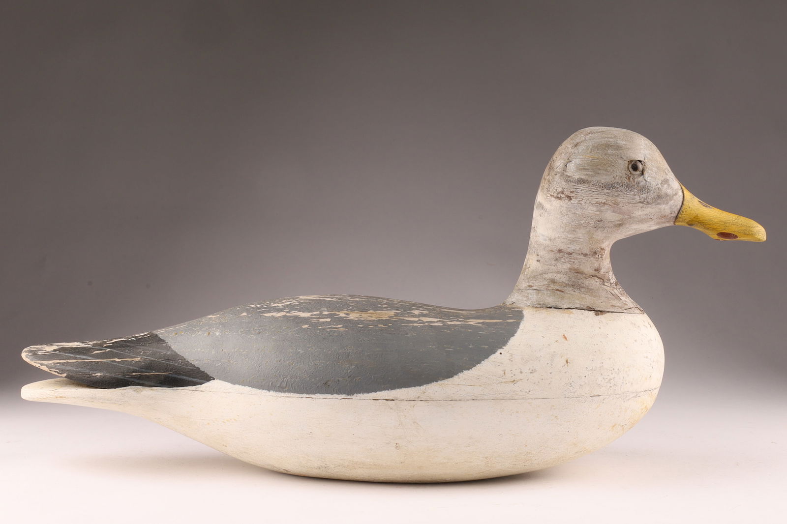 Hollow Seagull Confidence Decoy Original Paint (1 of 7)