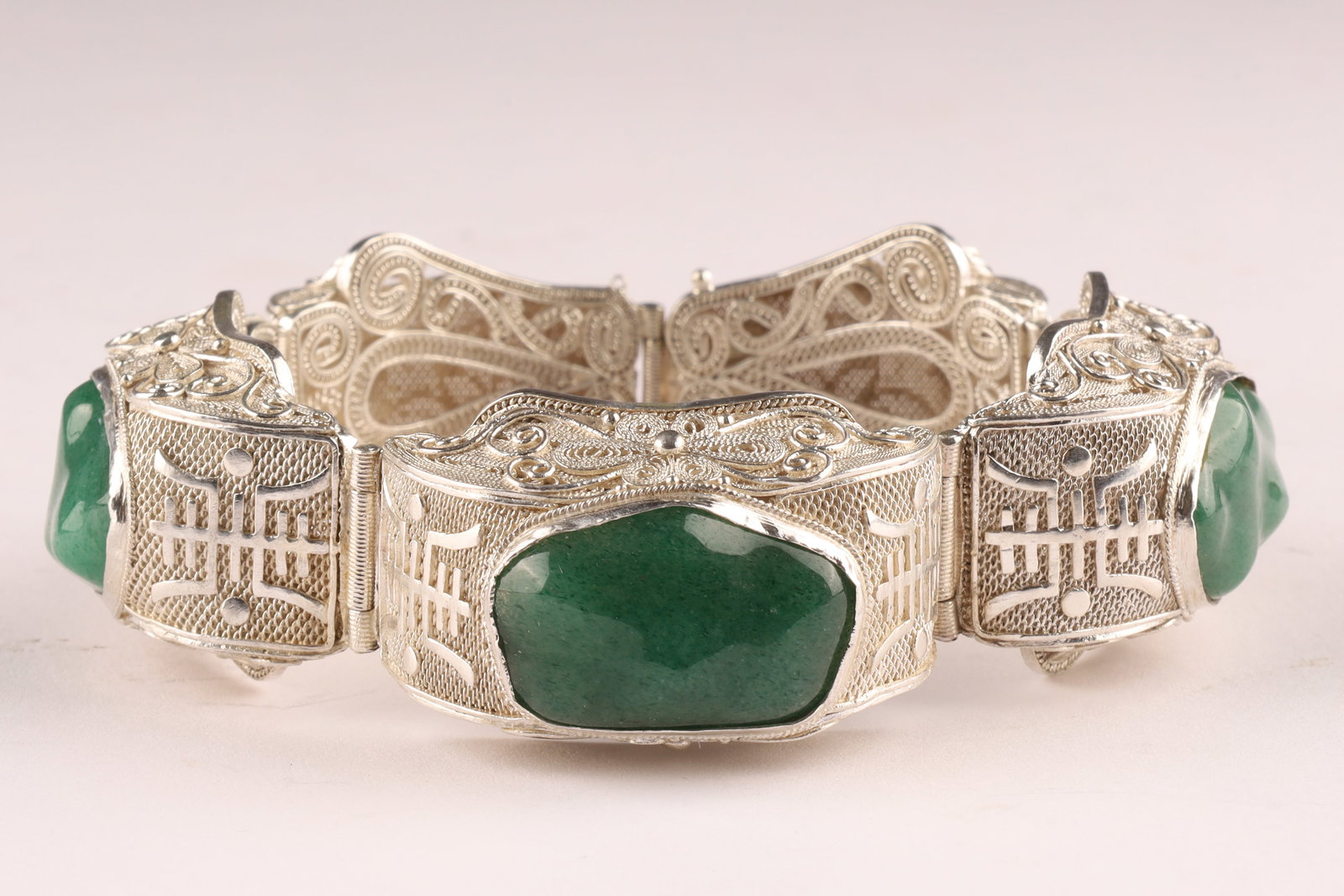 Antique Chinese Export Filigree Silver and Green Jade Stones Link Bracelet (1 of 10)