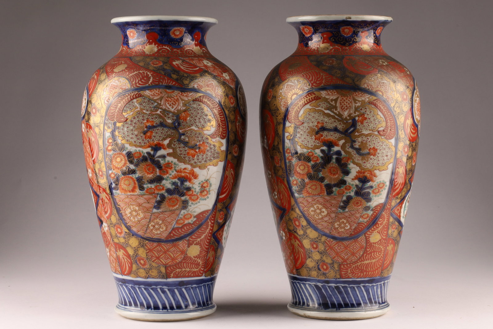 Pair of Antique Japanese Imari Porcelain Vases (1 of 8)