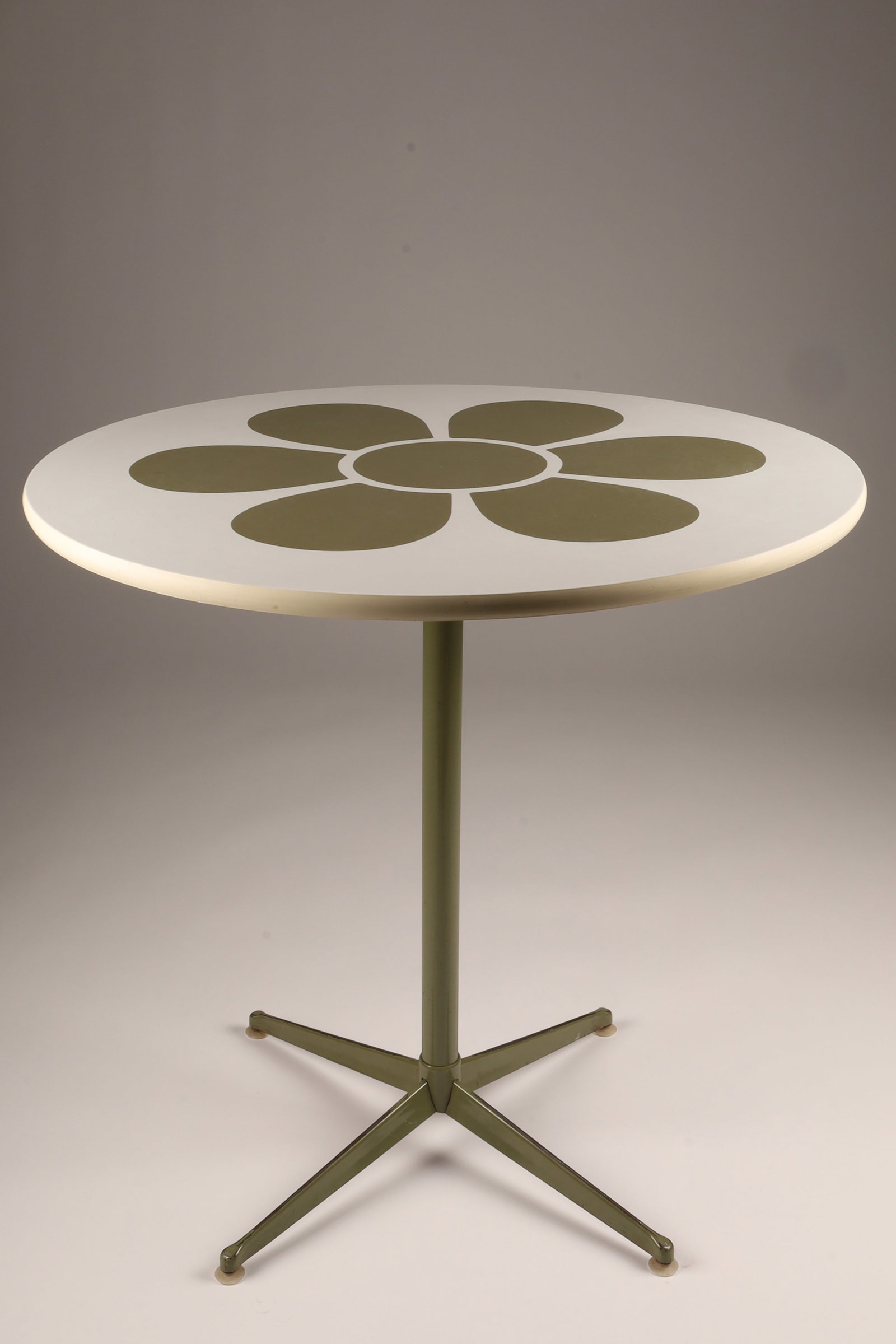 Mid Century 1960s-70s Flower Power Bistro Table / Howard McNab Style (1 of 4)