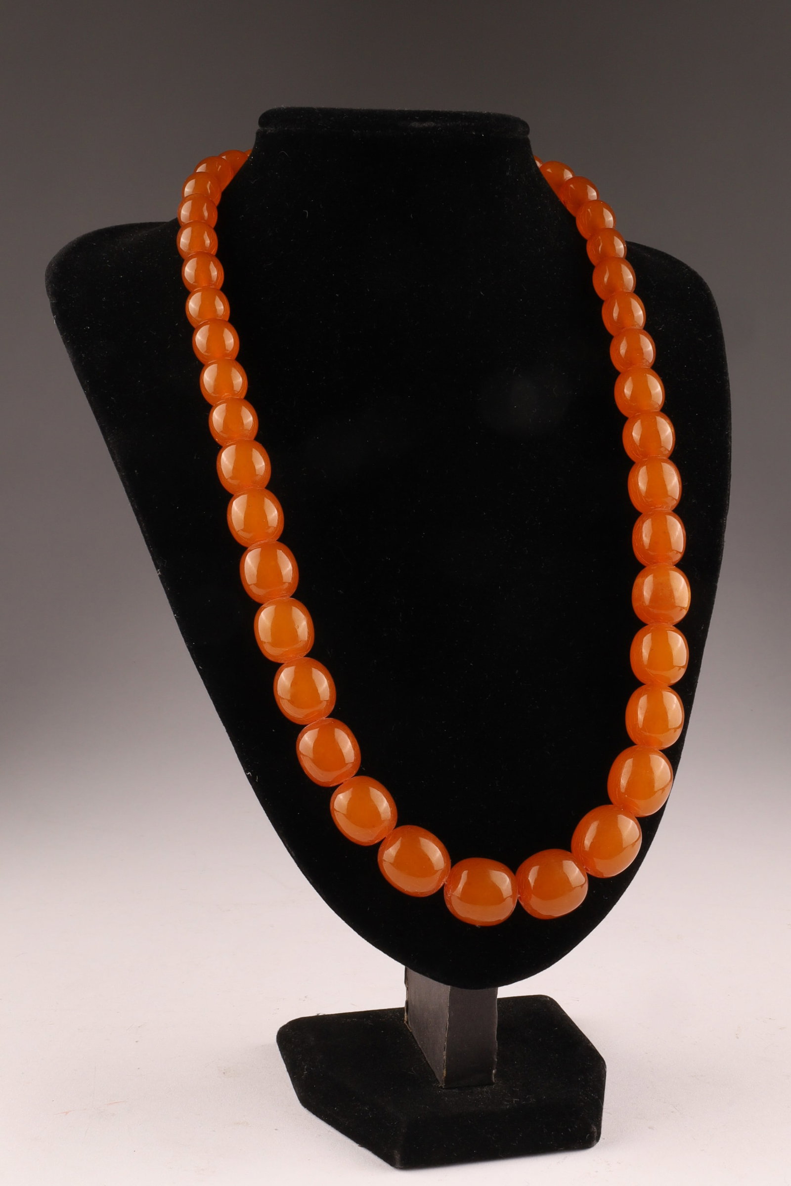 C. 1930s Antique Art Deco Baltic Amber Graduated Beads Necklace, 25 inches L (1 of 7)