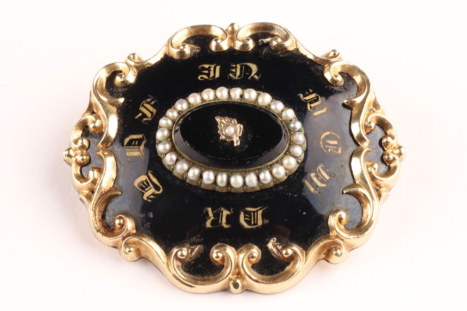 Antique 19th C Victorian 9K Gold Memorial Mourning Brooch / Pendant (1 of 6)