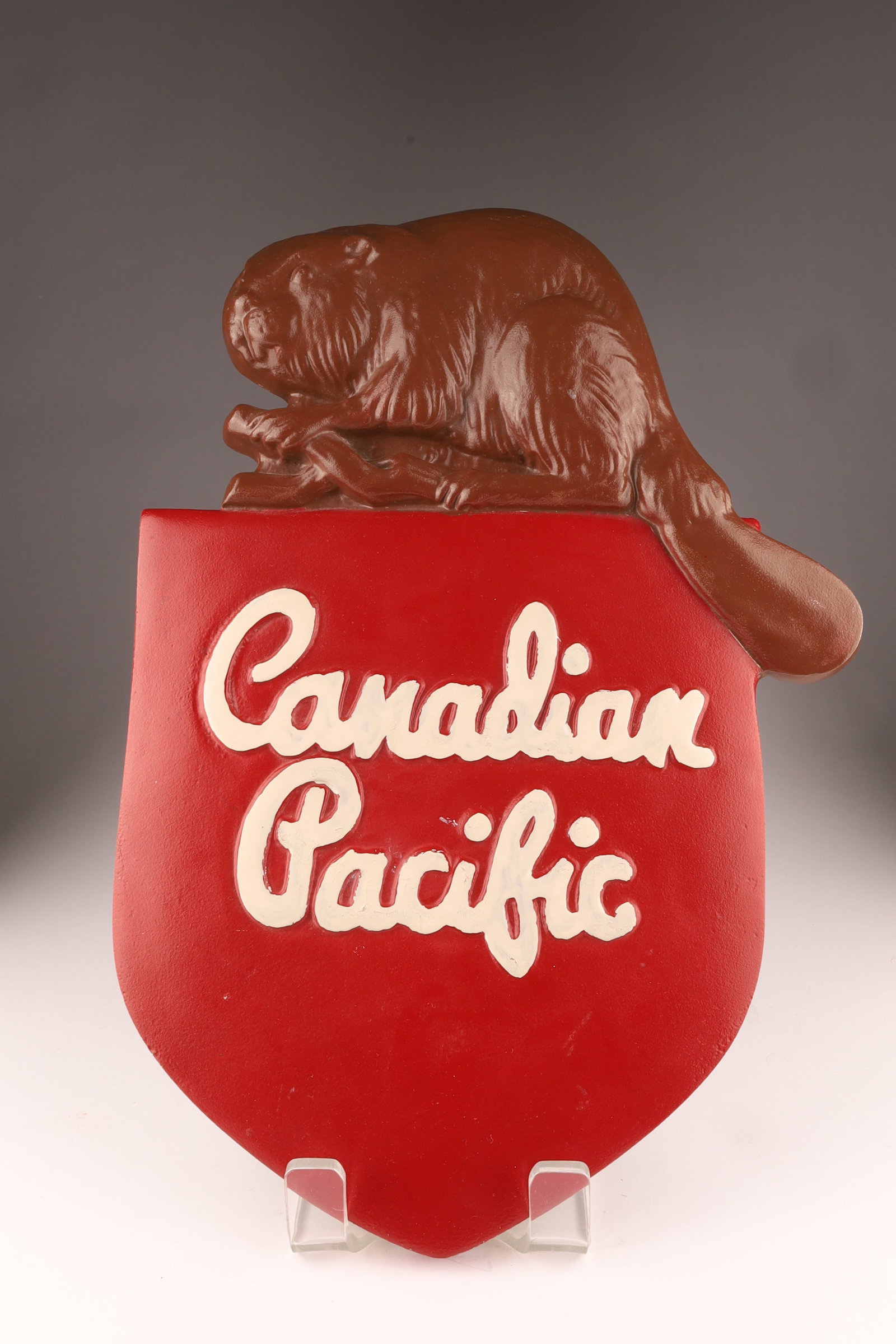 Rare CPR Canadian Pacific Railway Beaver on Shield Sign (1 of 5)