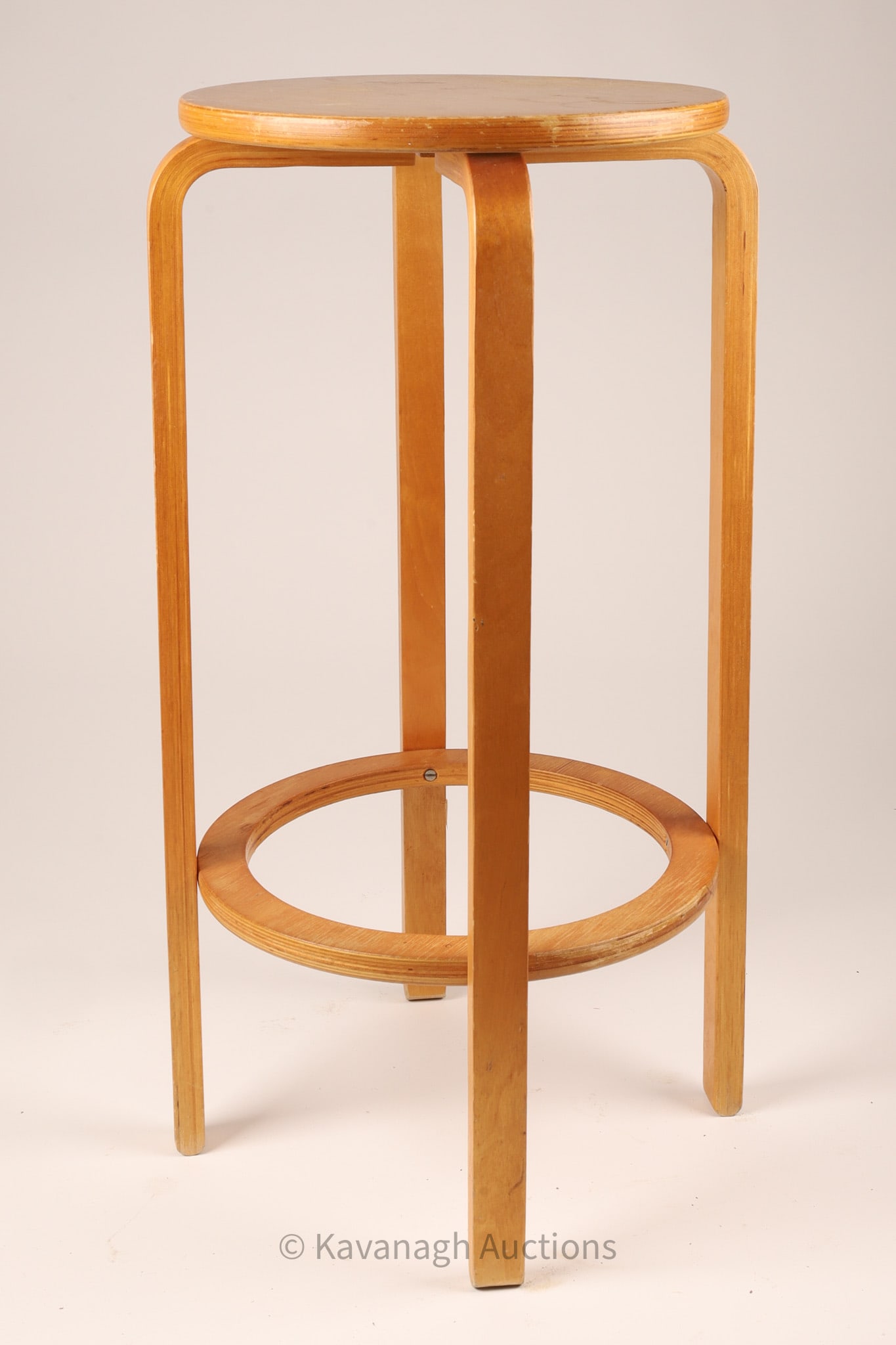 Alvar Aalto Style Bentwood Birch Stool, Finland Manner (1 of 4)