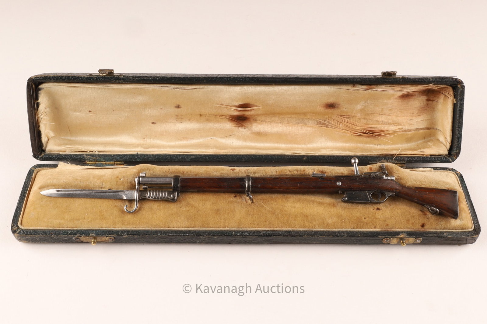 Presentation Miniature Mauser 98 Gewehr in Box C. 1898-1910 (1 of 9)