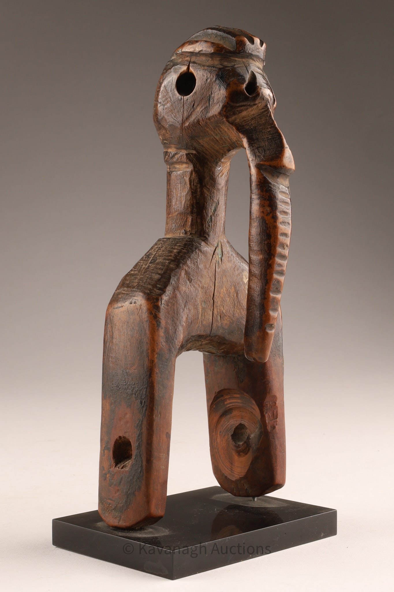 Traditional African Heddle Pulley from the Guro or Senufo peoples of Côte d'Ivoire (1 of 6)