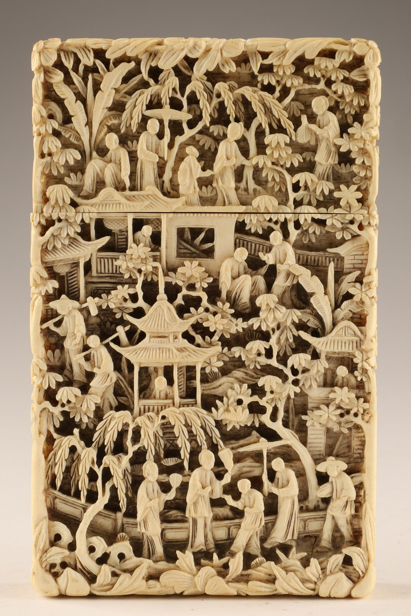 Antique Chinese Intricately Carved Card Case, Figural Landscape - 4