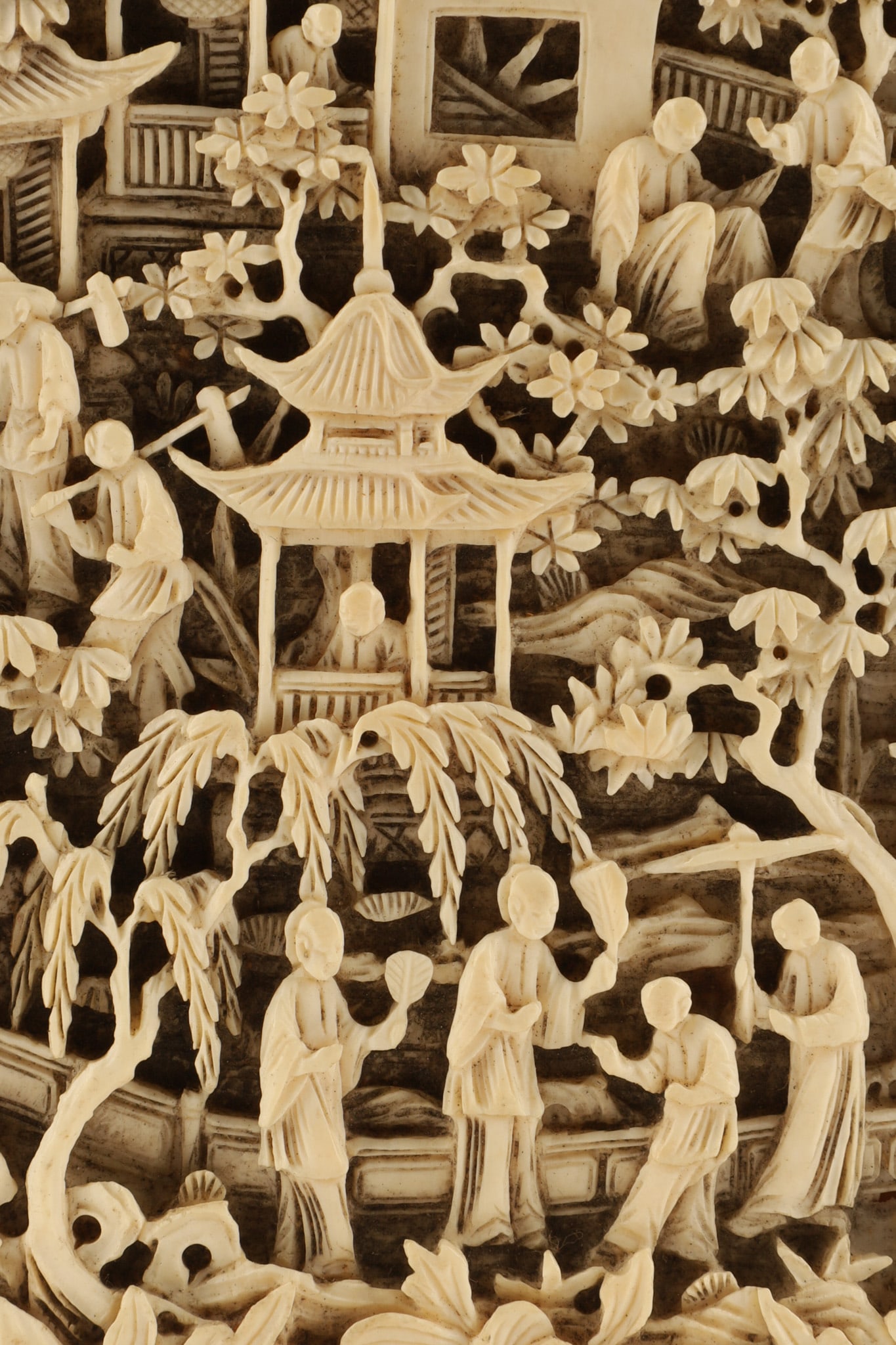 Antique Chinese Intricately Carved Card Case, Figural Landscape - 5
