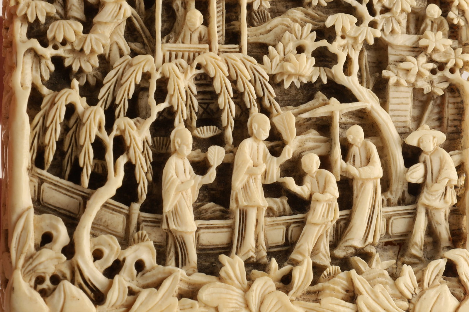 Antique Chinese Intricately Carved Card Case, Figural Landscape - 7