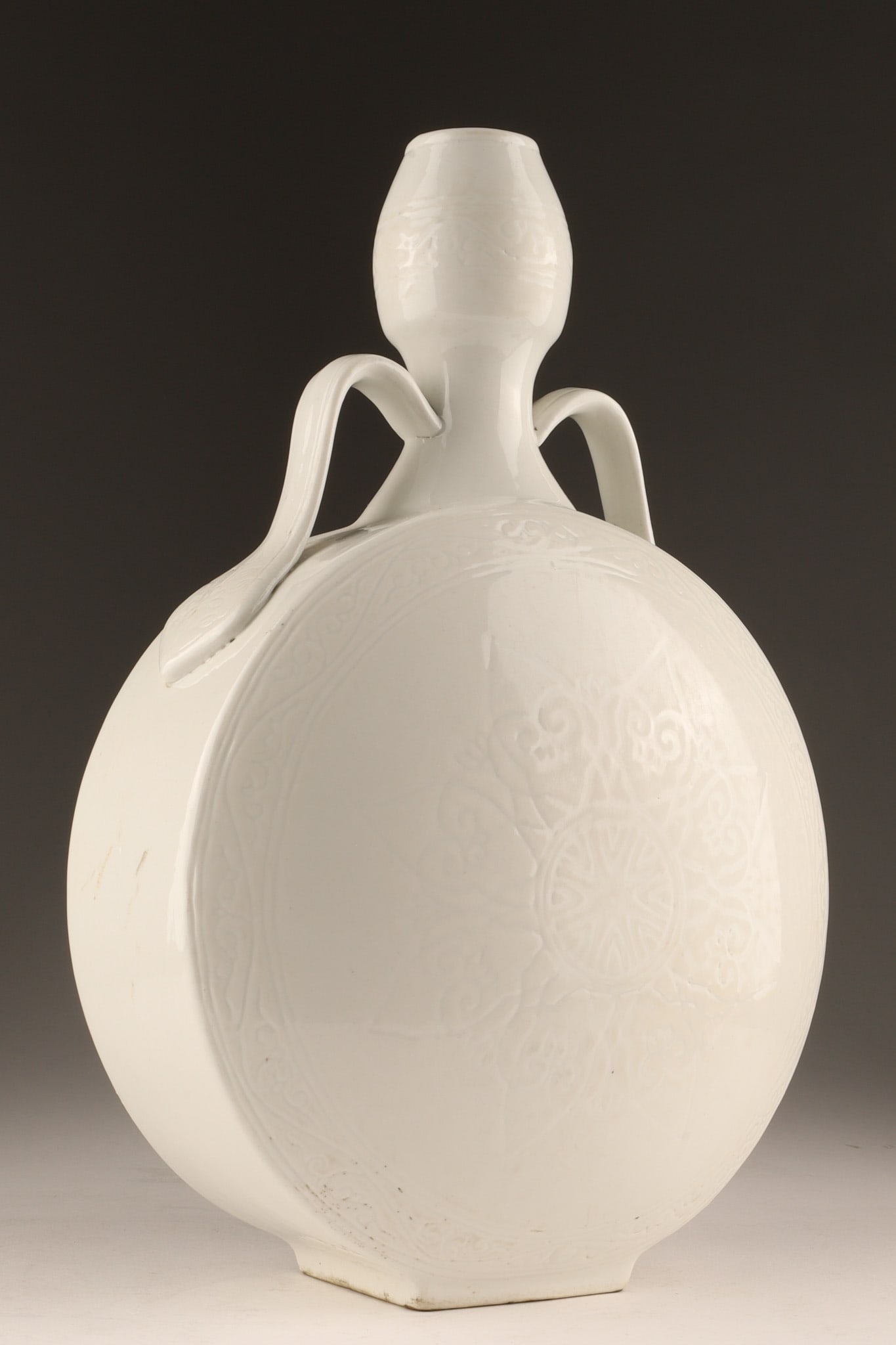 Chinese Blanc de Chine White Porcelain Moon or Pilgrim Flask (1 of 11)
