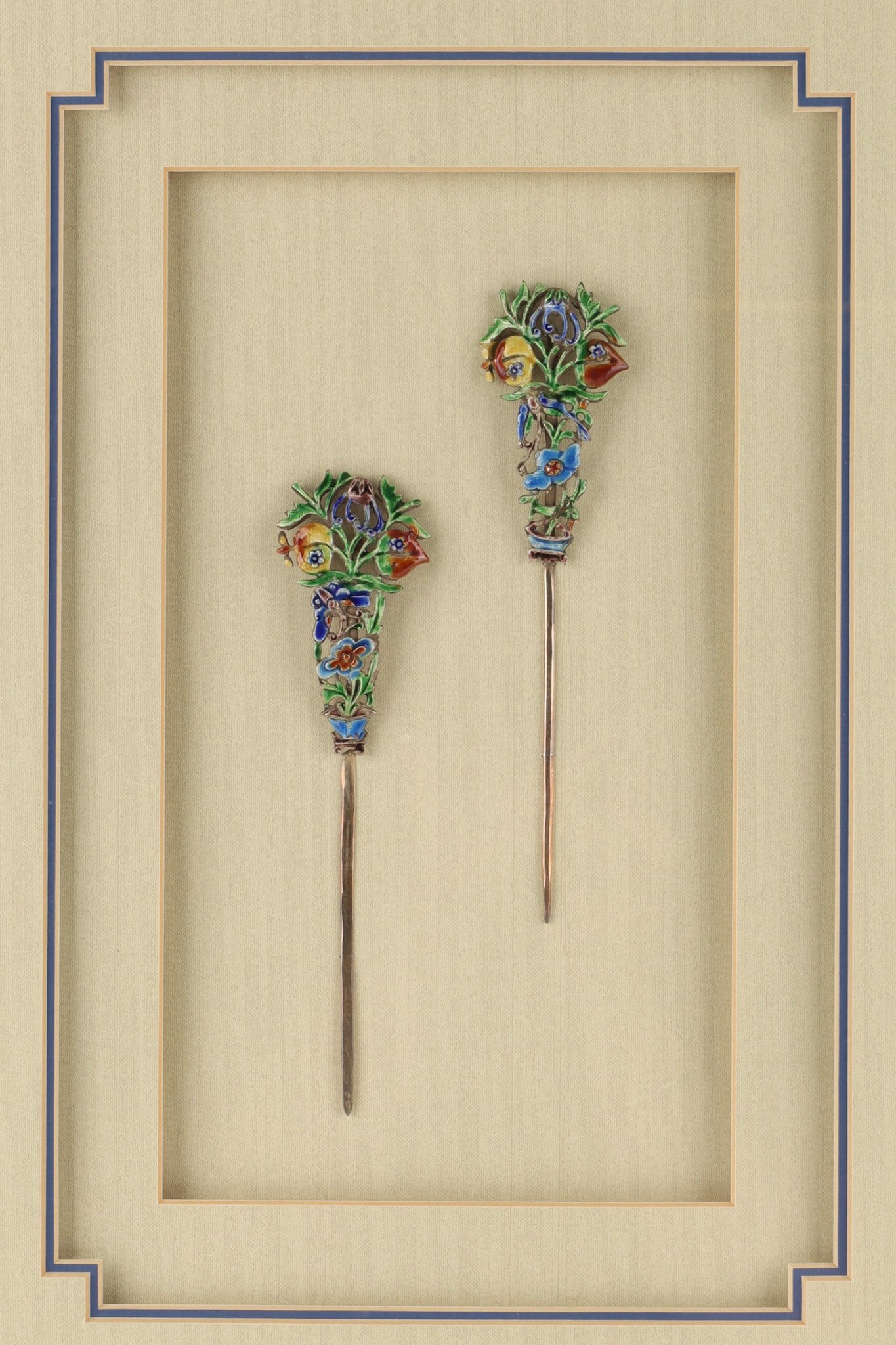 Pair of Antique Chinese Silver and Enamel Floral Hair Pins (1 of 7)