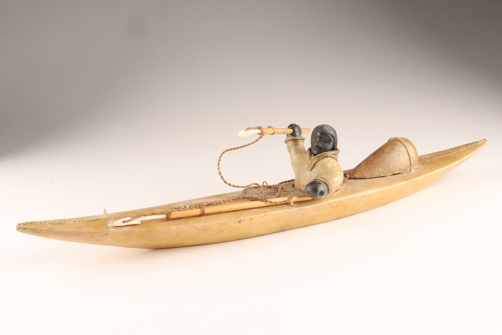 Cornelius Bonnetplume Gwich'in Northwest Territories Kayak Model with Hunter (1 of 10)