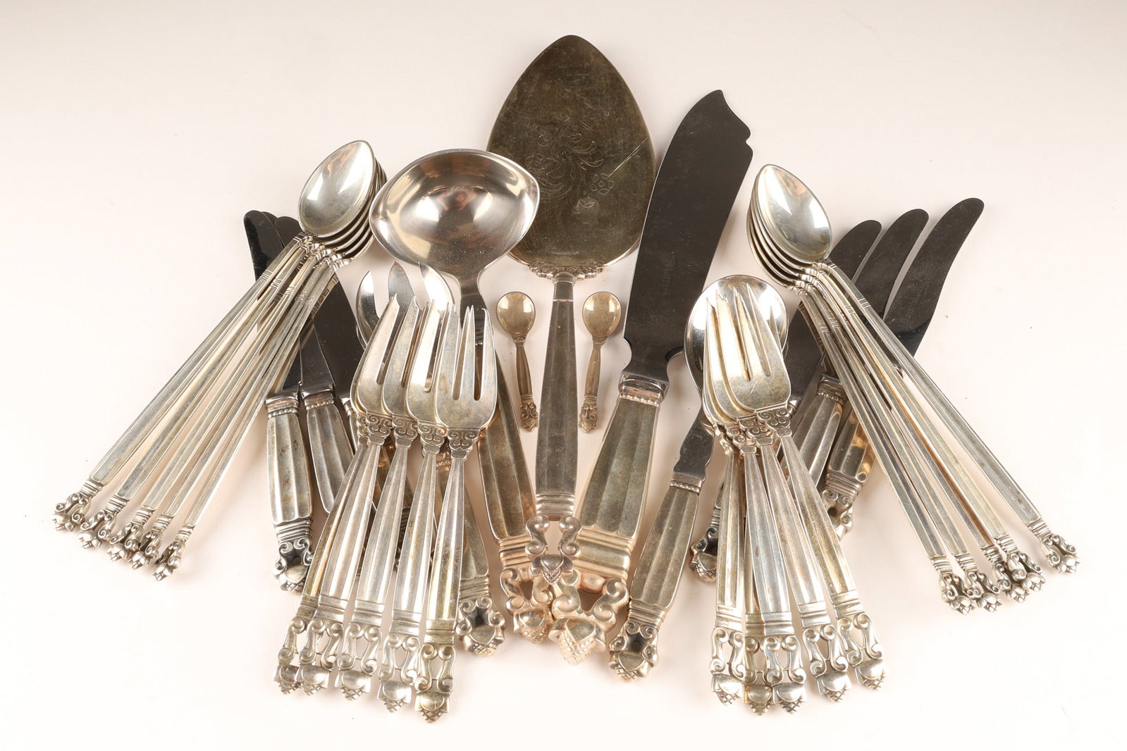 Georg Jensen Denmark Acorn Pattern Flatware Service, 33 Pcs: Georg Jensen Denmark Acorn Pattern Flatware Service, 33 Pcs Set composed of Georg Jensen Denmark Acorn Pattern 10 Sterling parfait Spoons (297gm); 10 Sterling Dessert Forks (268gm); Dessert Loaf / Bre