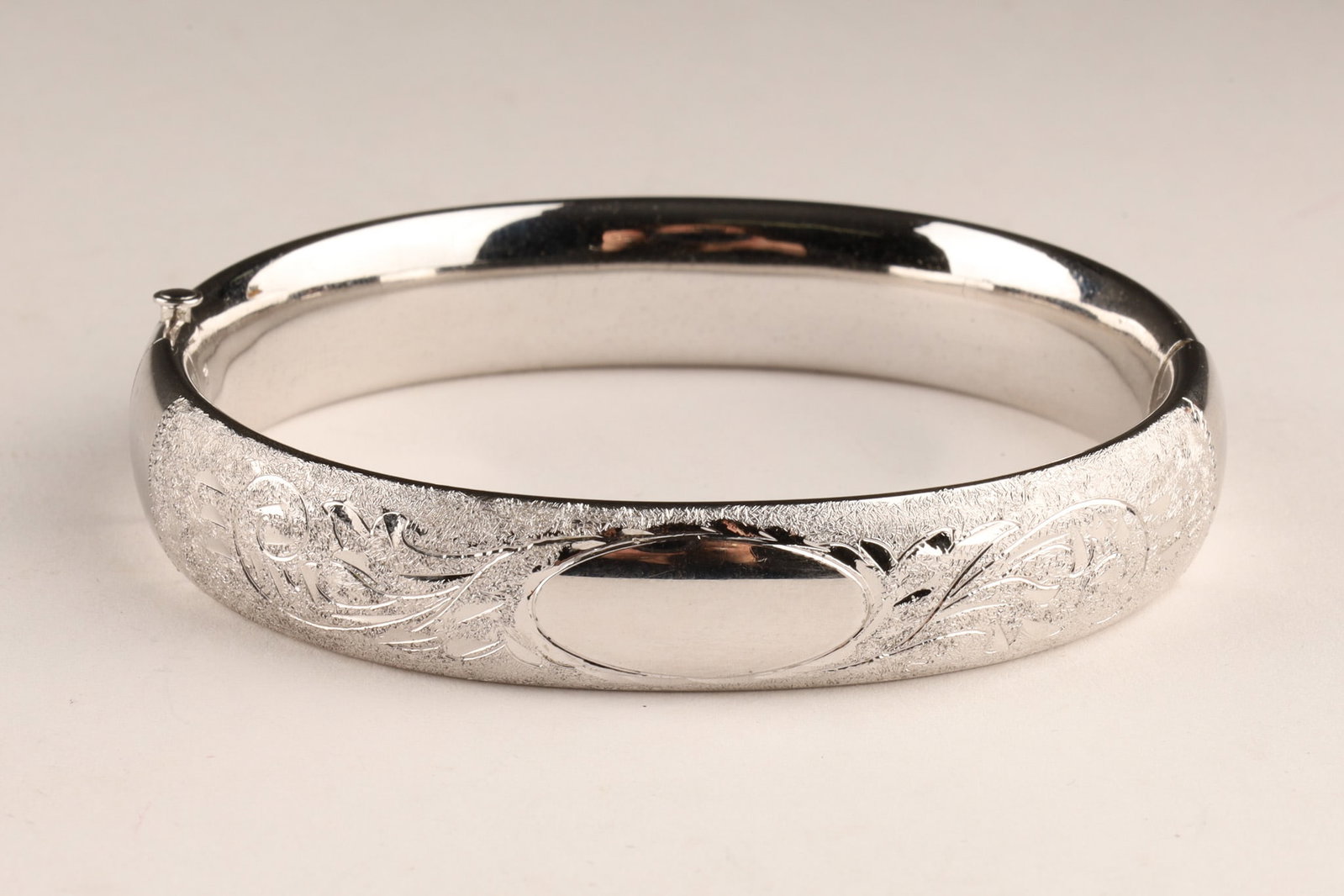 Sterling Silver Etched Hinged Bangle Cuff Bracelet (1 of 7)