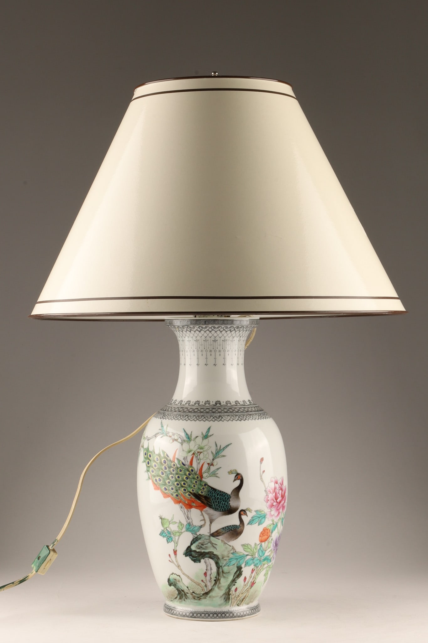 Chinese Republic Period Famille Verte Porcelain Table Lamp (1 of 18)