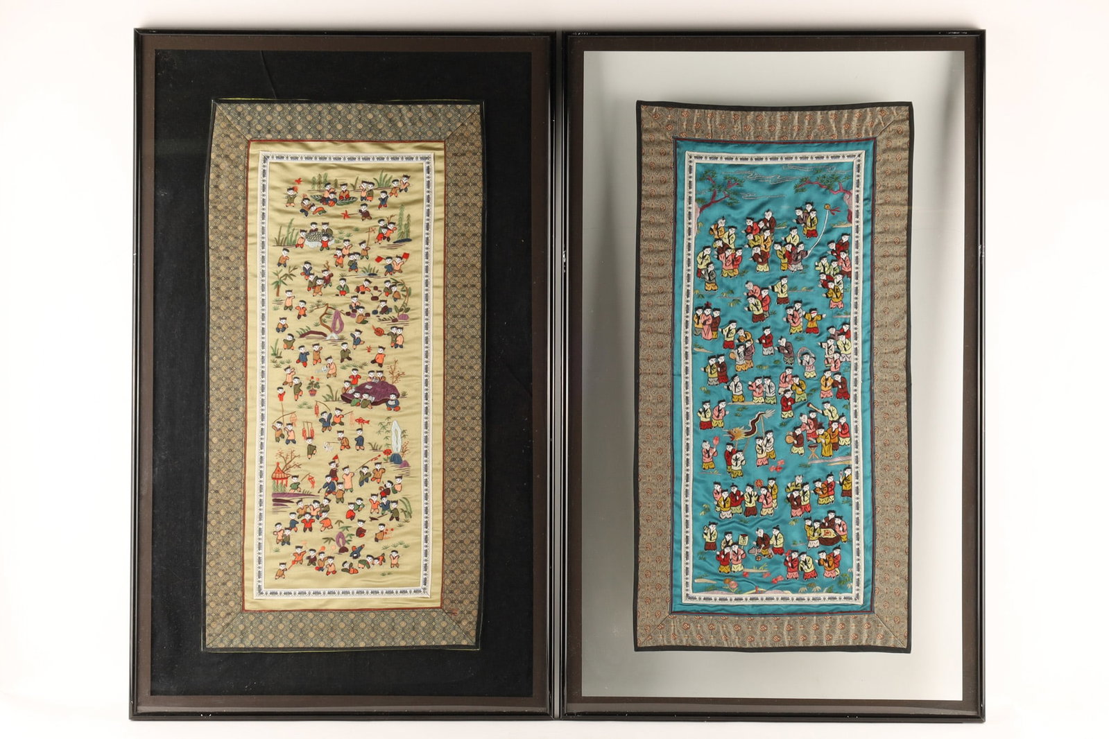 Early 20th C Pair Chinese Embroidery Silks One Hundred Boys (1 of 7)