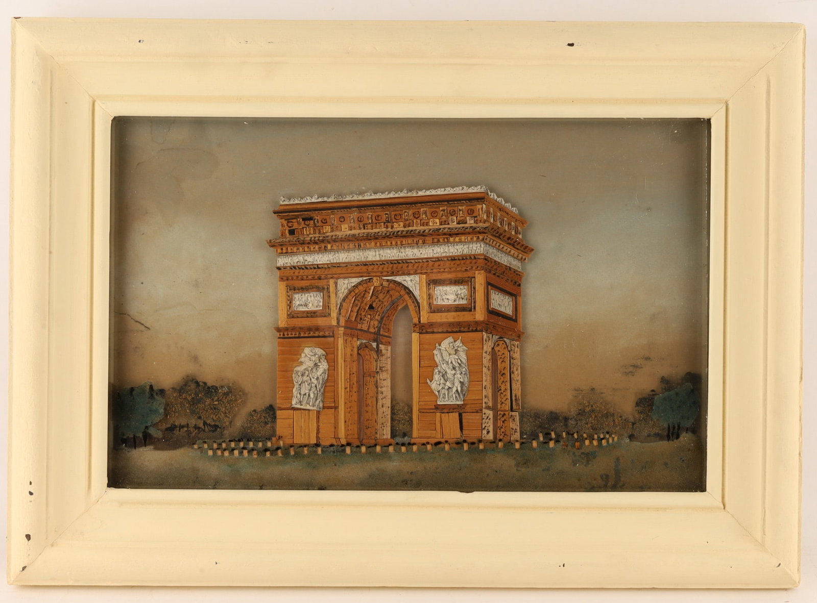 French Folk Art Painted Glass and Straw Marquetry Arc de Triomphe Diorama: Antique French Folk Art 3D Painted Glass and Straw Marquetry Arc de Triomphe Diorama with hand tinted details. Housed in a heavy, cream painted frame. Measuring 13 x 18 inches.