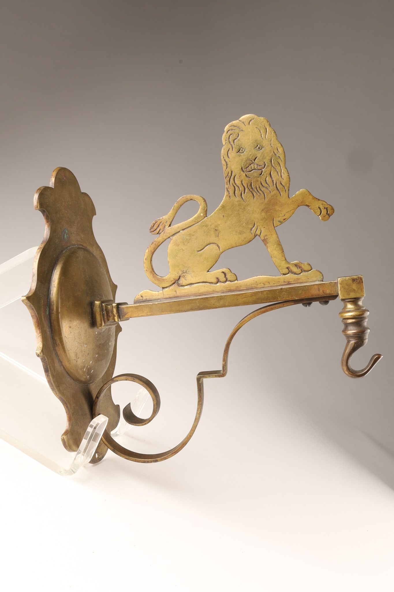 Antique Brass Rampant Lion Lamp Bracket Sconce Wall Hook (1 of 6)