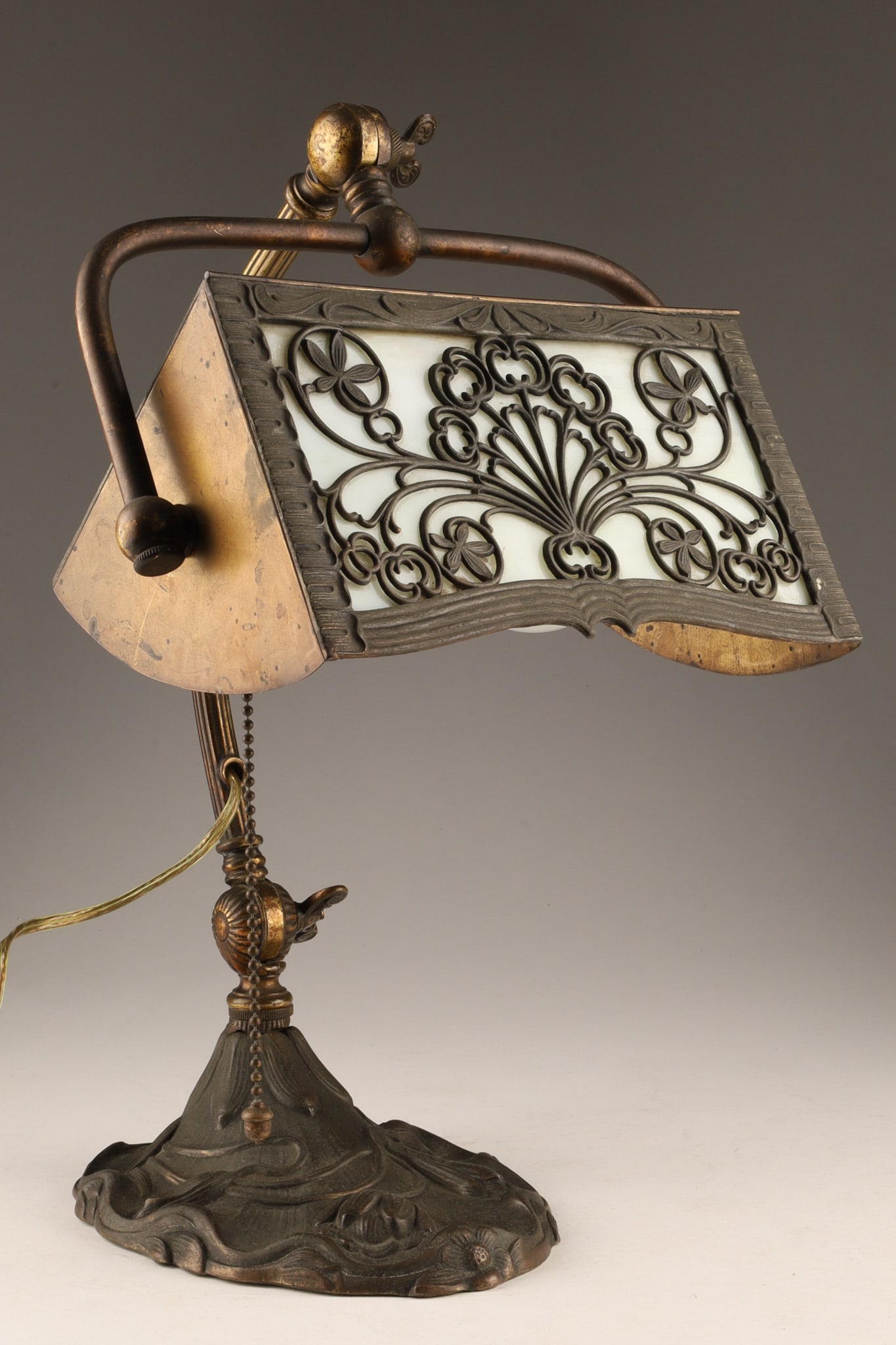 1920s Antique Bradley and Hubbard Slag Glass Banker's Desk Lamp (1 of 8)