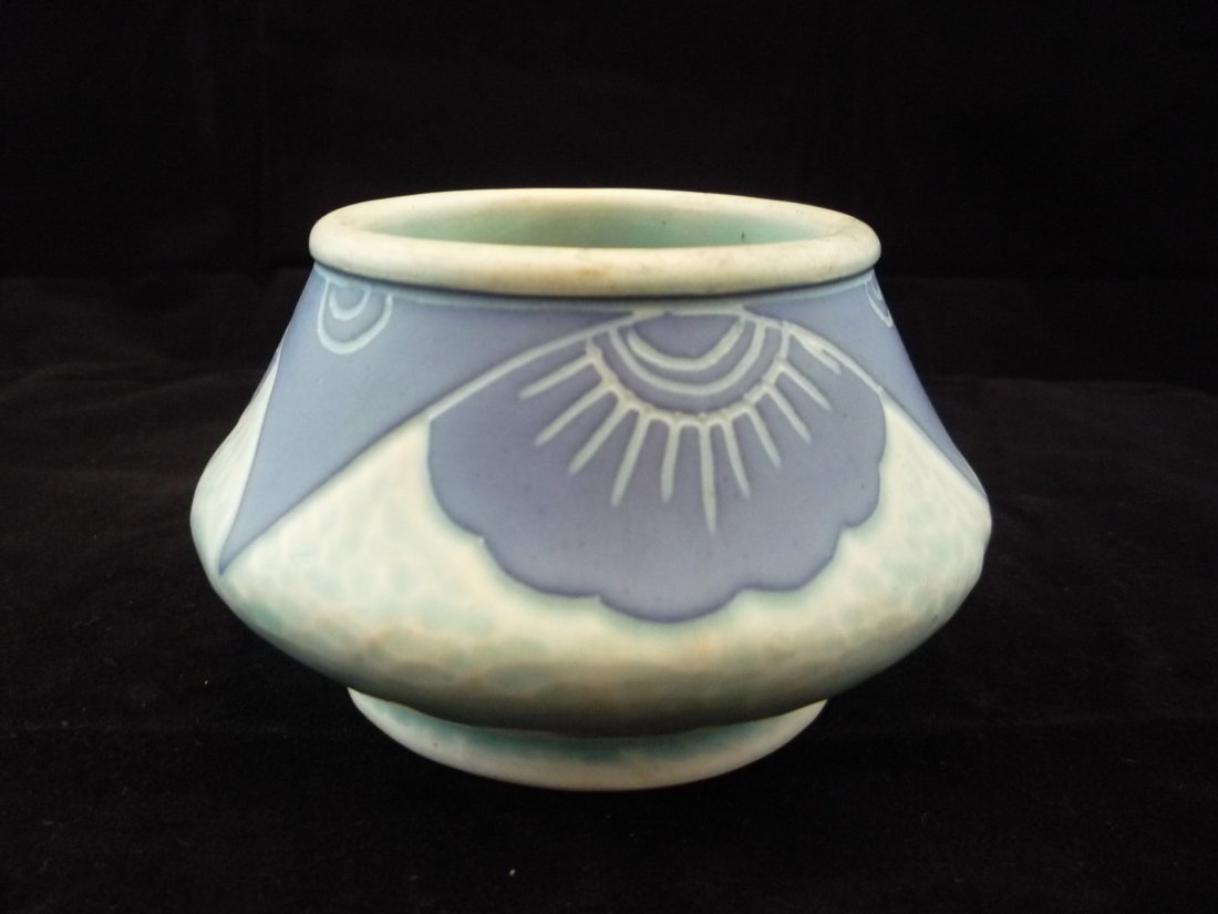 Josef Ekberg Gustavsberg 1924 Art Pottery Vase: J. Ekberg Gustavsberg 1924 Art Pottery Vase. 2.5"h x 4"w