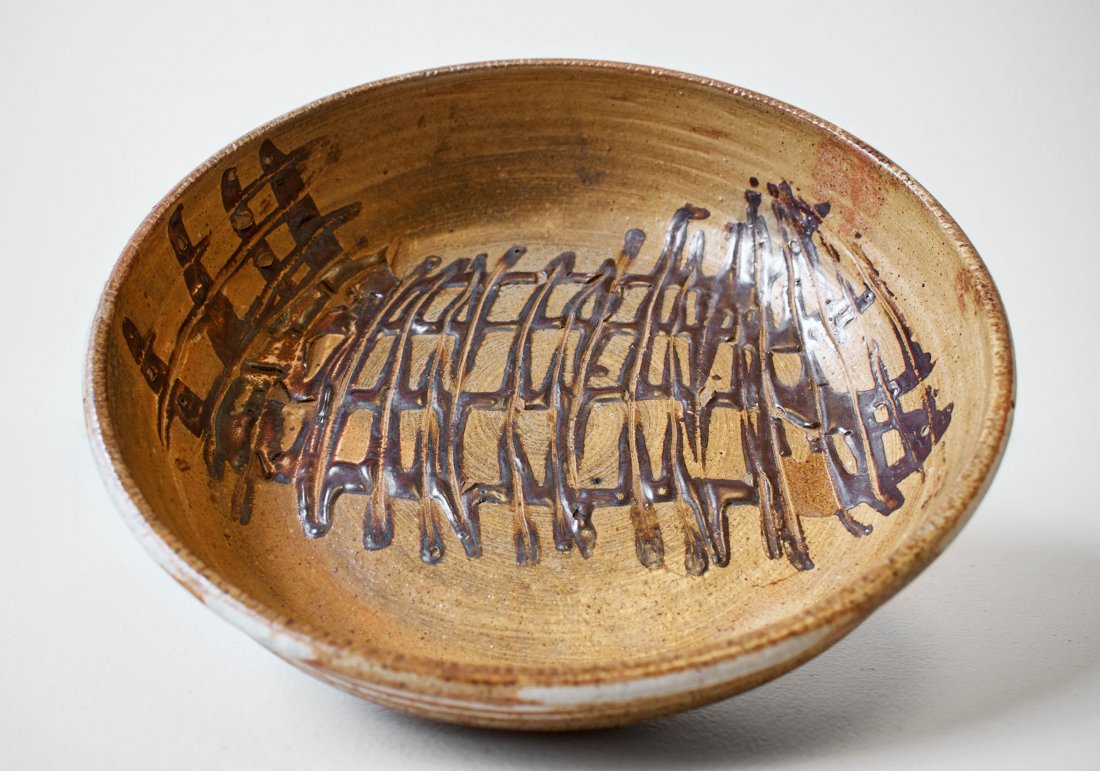 Studio Pottery (Mid Century) (1 of 5)