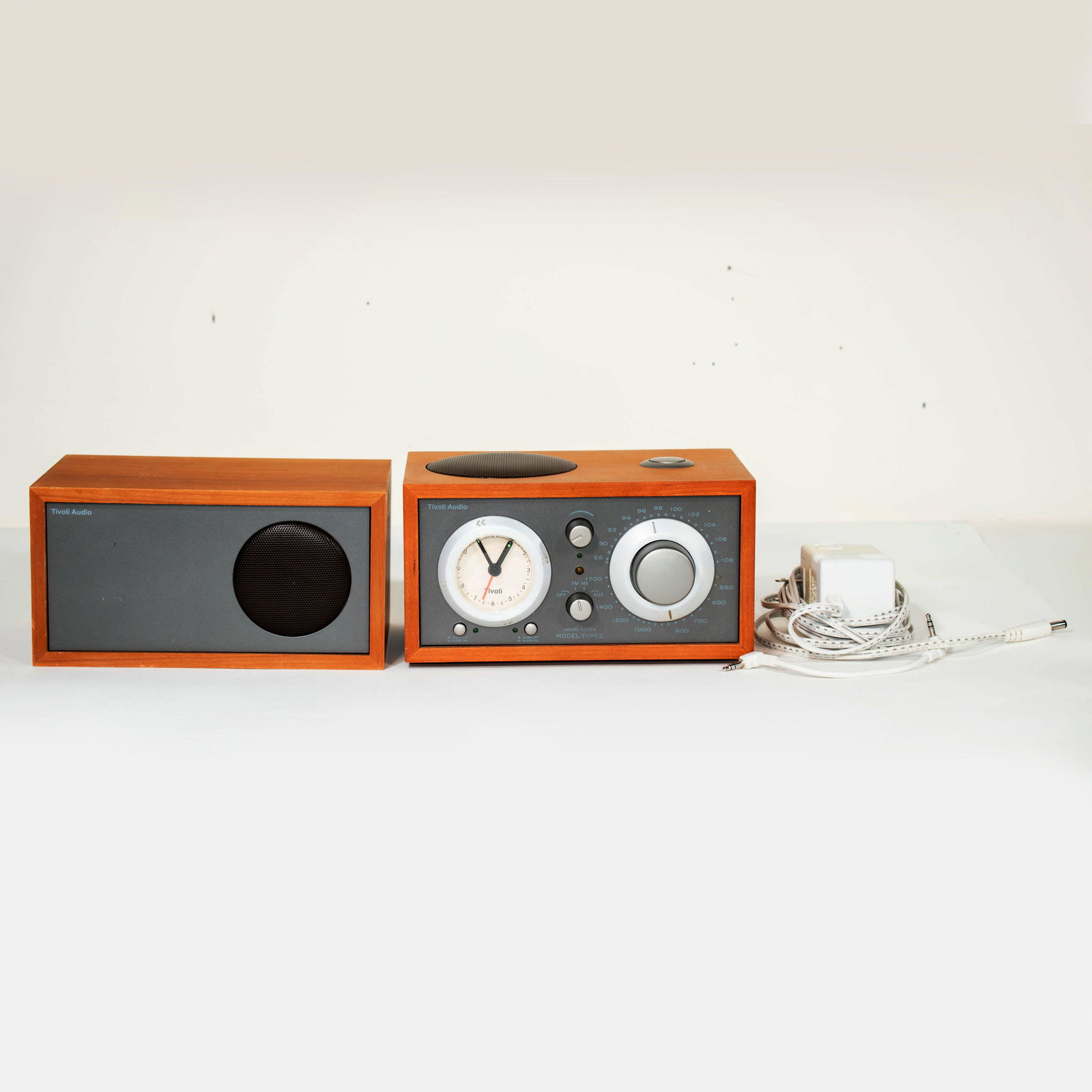Tivoli Audio Receiver with Companion Speaker (1 of 2)