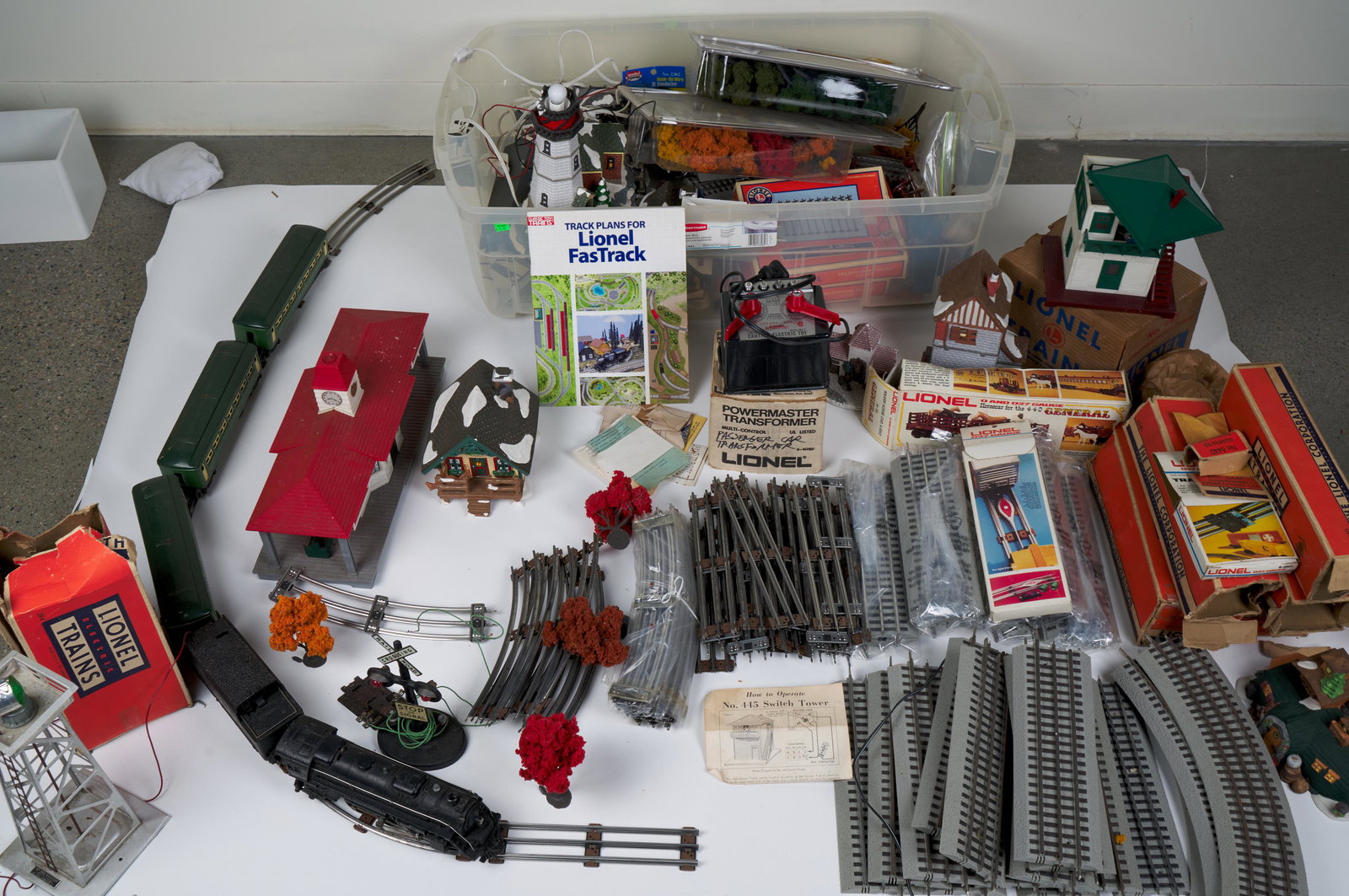Lionel Train Collection and Train Accessories (1 of 4)