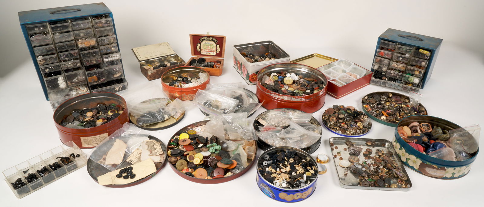 Estate Antique and Vintage Button Collection (1 of 4)