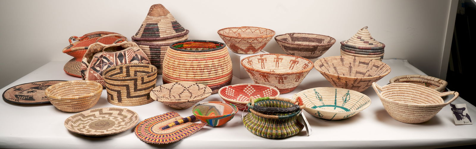 MIX COLLECTION OF WOVEN BASKETS AND ARTICLES (1 of 4)