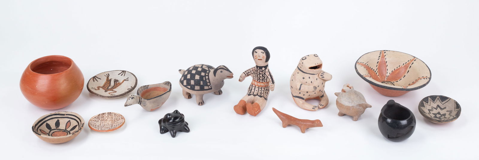 Native American Pottery Collection (1 of 5)