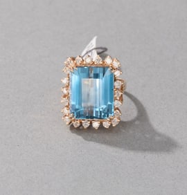 14k Yellow Gold Light Blue Stone and Diamond Ring