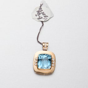 Blue Topaz and 14k Gold Pendant