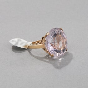 14k Gold Pink Quartz Ring
