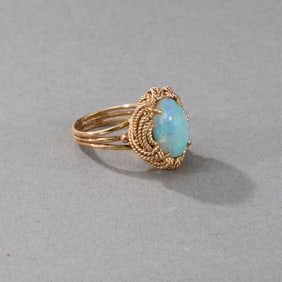 14k Yellow Gold Filigree and Opal Ring