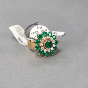 14k Yellow Gold Emerald and Diamond Ring