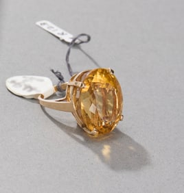 14k Gold Citrine Ring