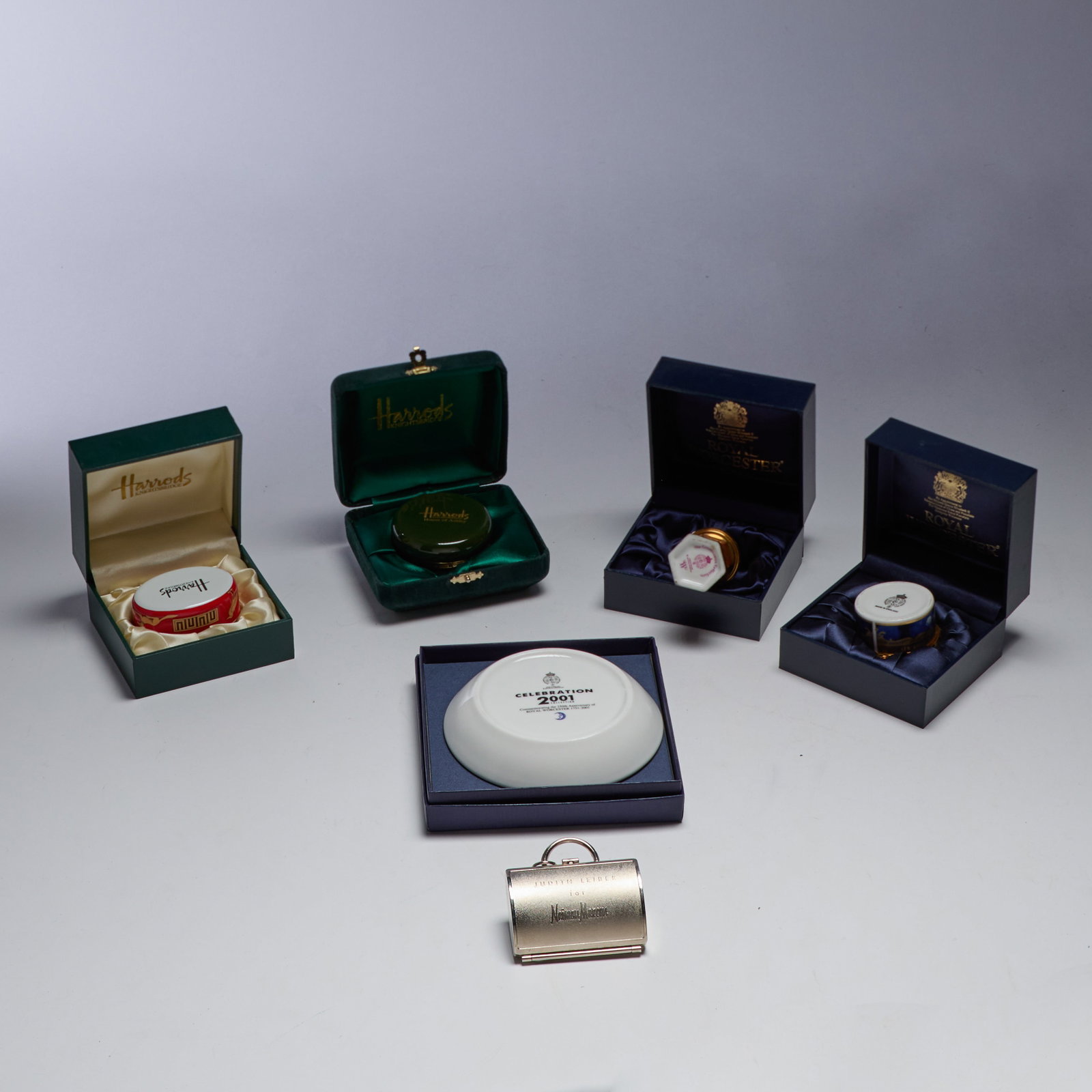 Porcelain & Enamel Objects - 4