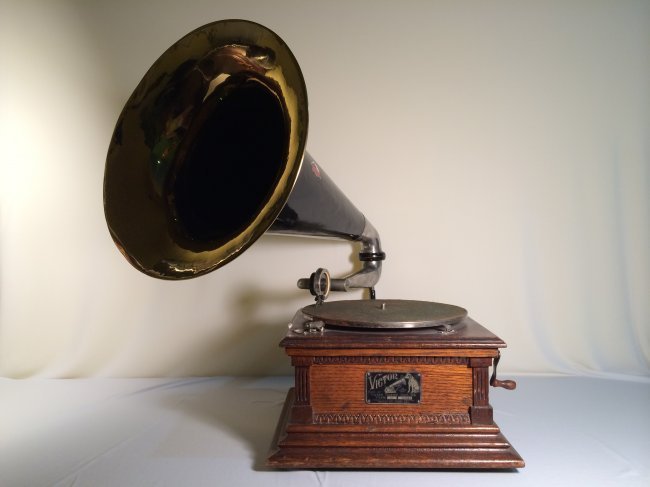 Wooden box large copper bell horn "VICTORY" antique Pho (1 of 6)