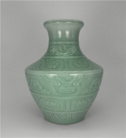 Chinese antique celadon porcelain carved vase, Qing Dyn (1 of 6)