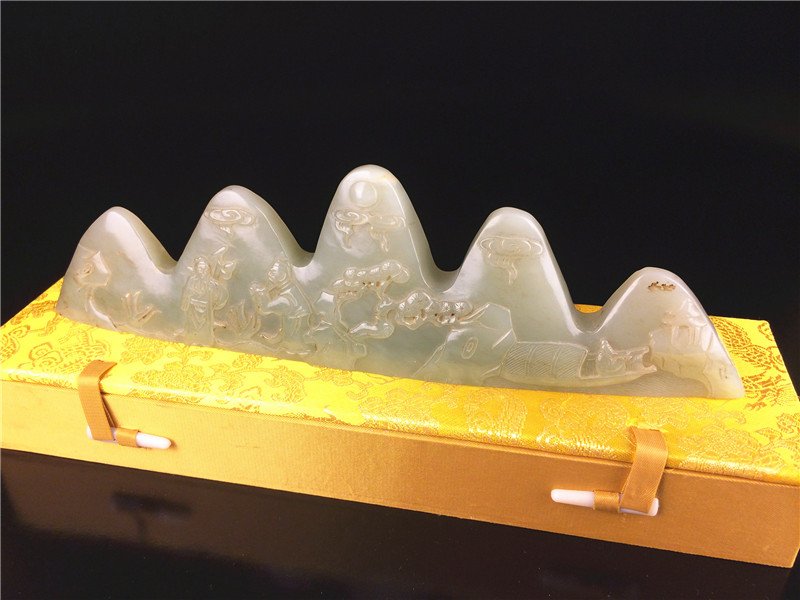 Chinese Qing Dynasty cyan white jade carved penholder (1 of 6)